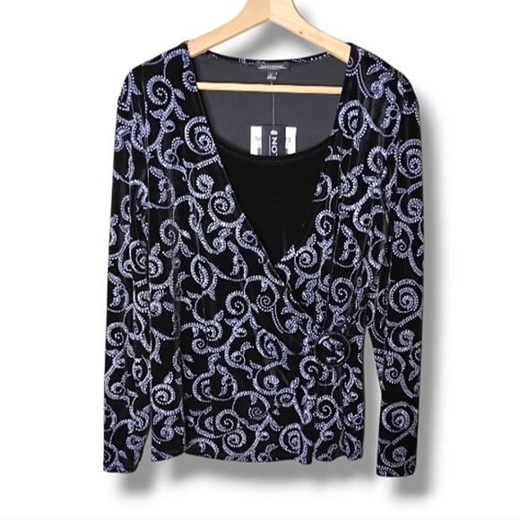 Black Velour Shimmer Faux Wrap Top Size L Elegant Evening Holiday NWT Notations - Picture 1 of 7